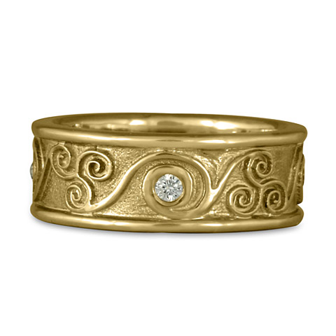 Bordered Triscali Ring with Diamonds in 14K Yellow Gold