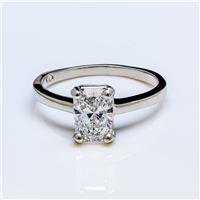Radiant Solitaire Engagement Ring in Platinum