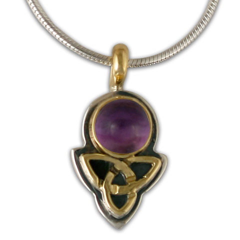 Aria Round Pendant in Amethyst