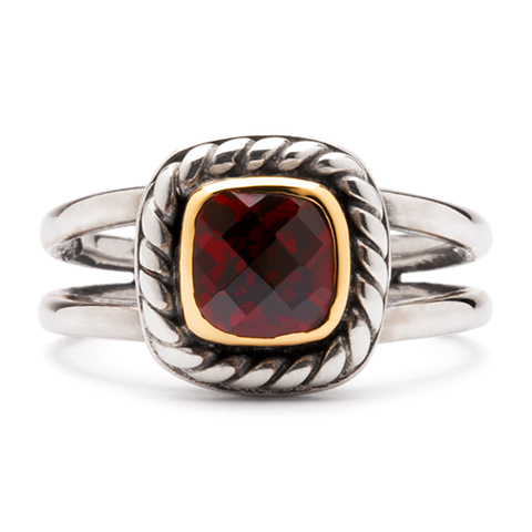 Athena Ring with Gem in Garnet