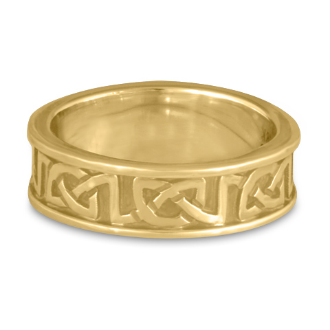Bordered Heart Wedding Ring in 14K Yellow Gold