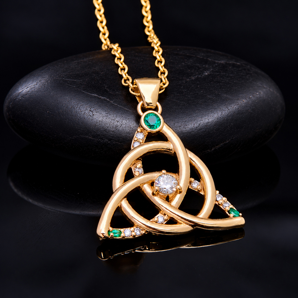 Darsi Trinity Pendant in