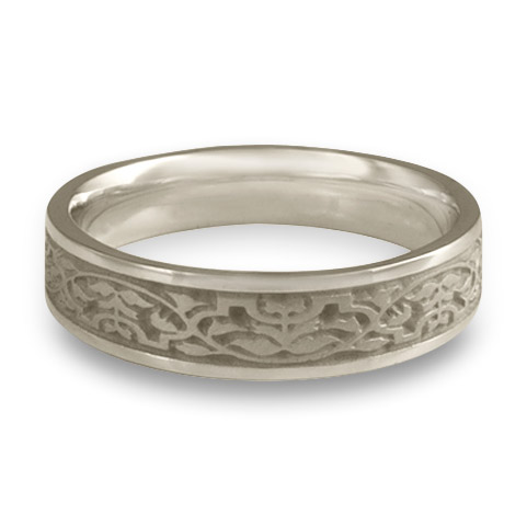 Narrow Morocco Wedding Ring in Platinum