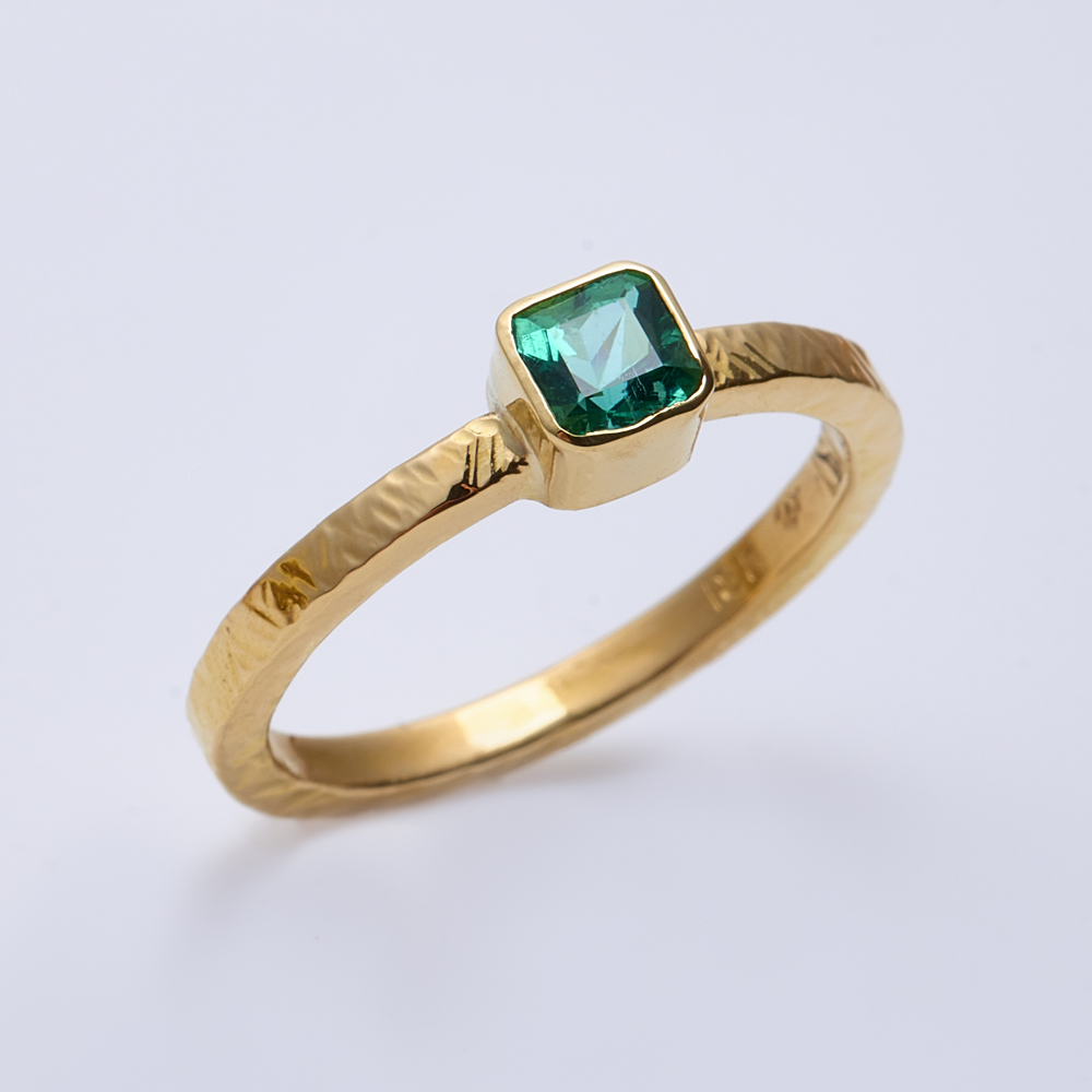 One-of-a-Kind Playa Ring with Square Emerald in