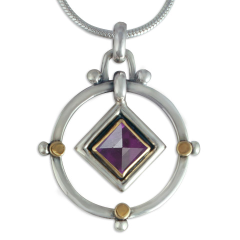 Petey Pendant in Amethyst