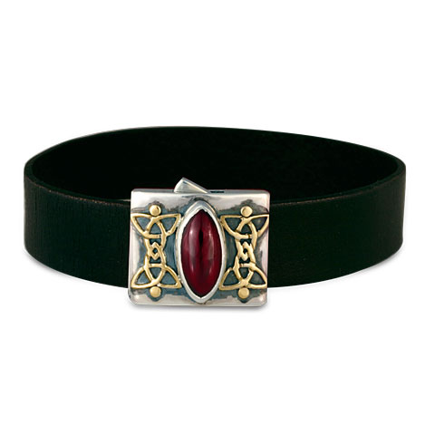 Pillars Leather Bracelet in Black