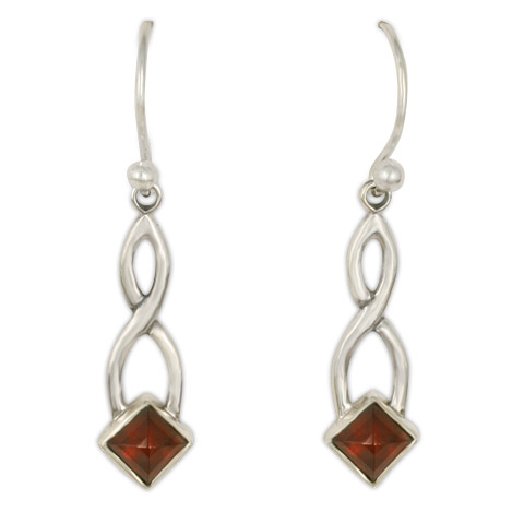 Twist Earrings in Garnet