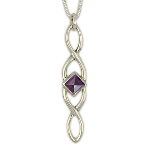 Twist Pendant Long in Amethyst