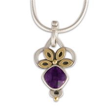 Aladdin Pendant in Amethyst