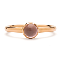 Classic Comfort Fit Ring With Rose Quartz in 14K Rose Gold