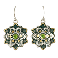 Kamala Earrings with Gem in Peridot