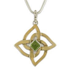 Karasel Pendant with Gem in Peridot