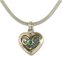 Mini Heart Swirl Pendant in Emerald