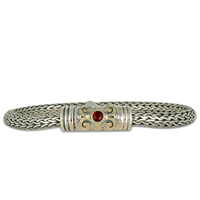 Ravena Bracelet in Garnet