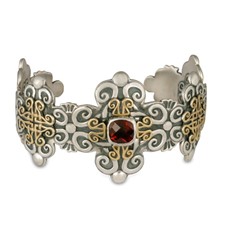 Shonifico Cuff Bracelet Large in Garnet