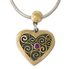 Swirl Heart Pendant in Amethyst