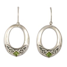 Trinity Hoop Earrings in Peridot