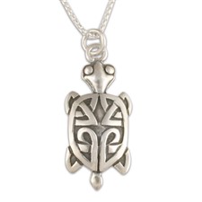 Turtle Pendant Medium in Sterling Silver