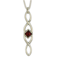 Twist Pendant Long in Garnet